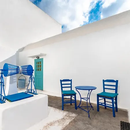 Authentic Santorinian Experience بيت للعطل ثيرا
