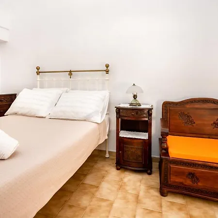 Authentic Santorinian Experience